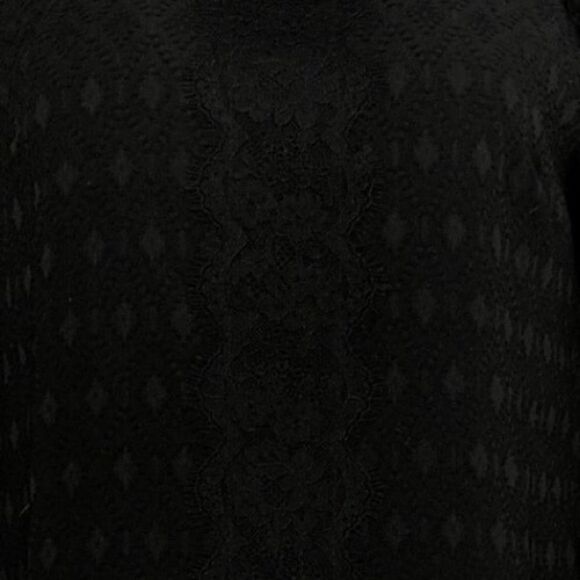 Isaac Mizrahi Scoop-Neck Coupe Lace Blouse - Picture 4 of 5